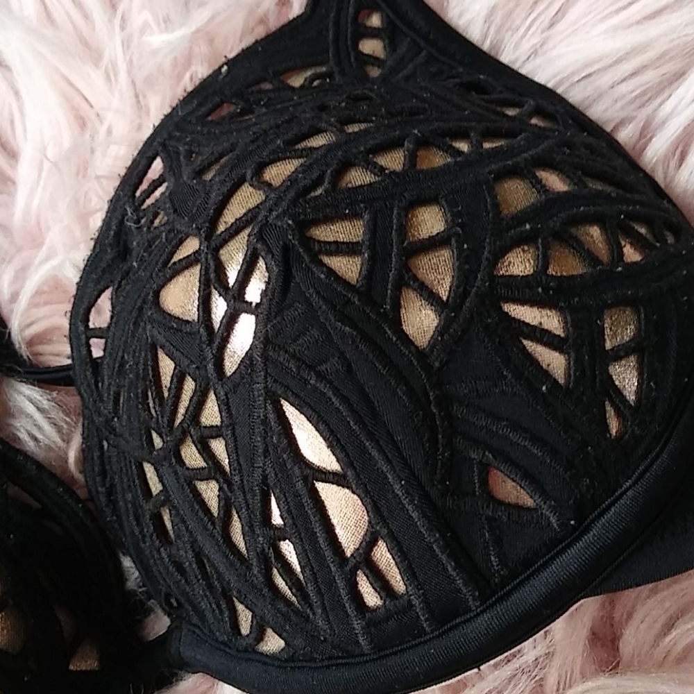 Shade & Shore bikini top - Picture 3 of 11